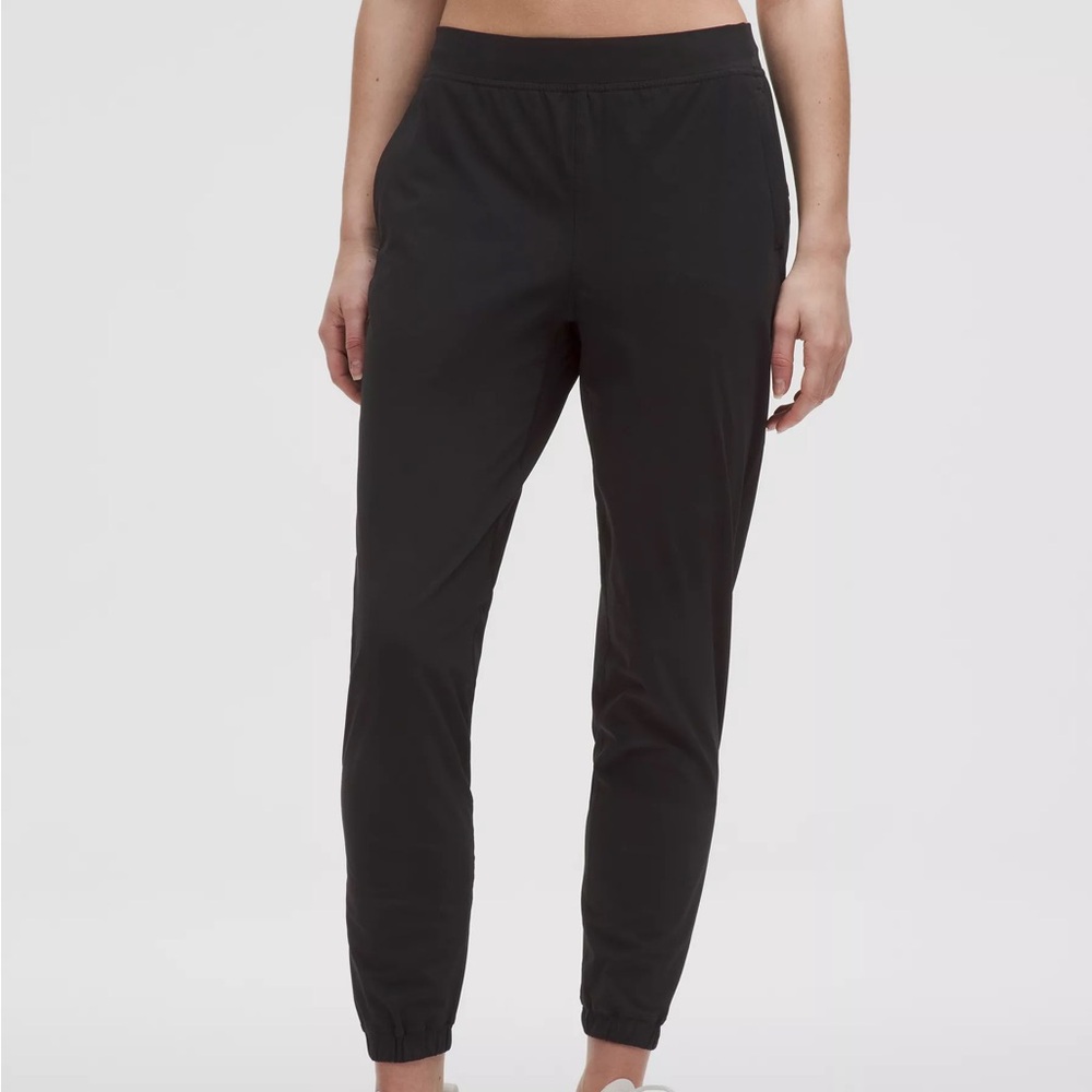 Lululemon Black adapted state high rise jogger full length.